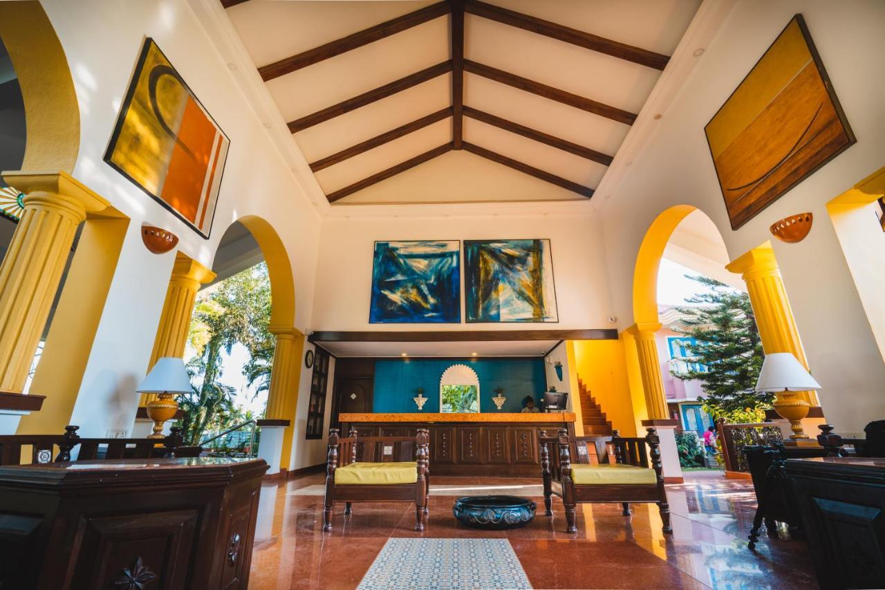 Coconut Grove Beach Resort Colva Exterior photo